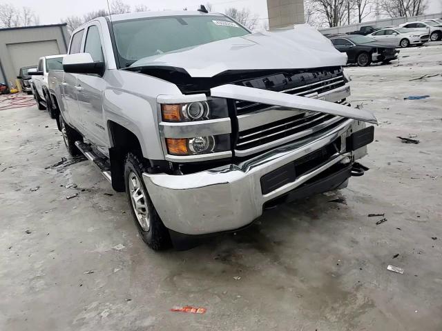 2017 Chevrolet Silverado - Image 13