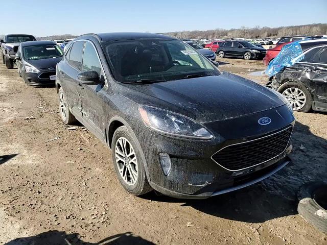 2020 Ford Escape - Image 12