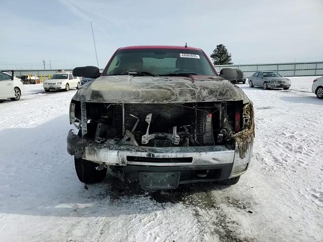 2008 Chevrolet Silverado - Image 11
