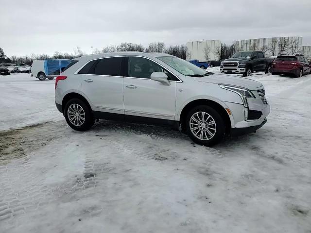 2018 Cadillac XT5 - Image 12