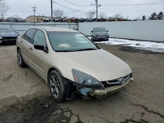 2004 Honda Accord - Image 11