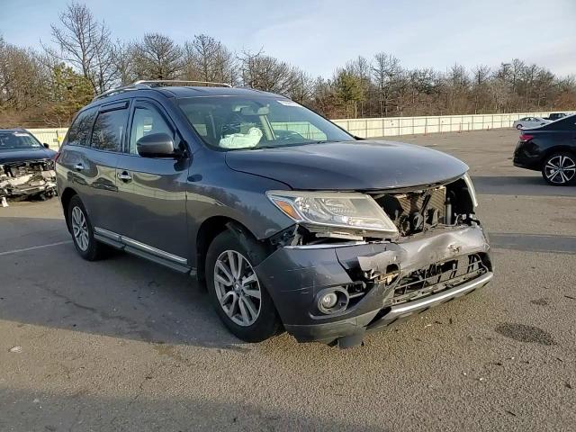 2013 Nissan Pathfinder - Image 12