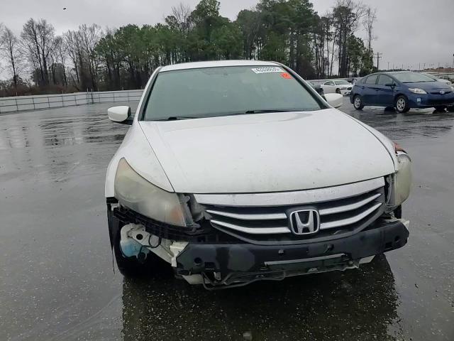 2012 Honda Accord - Image 10