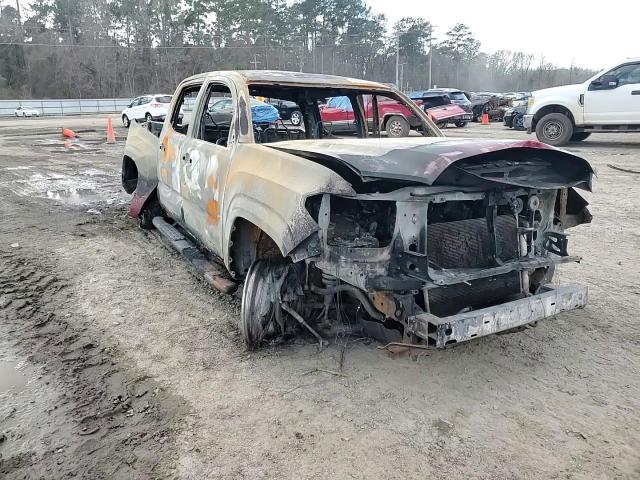 2020 Toyota Tacoma - Image 10