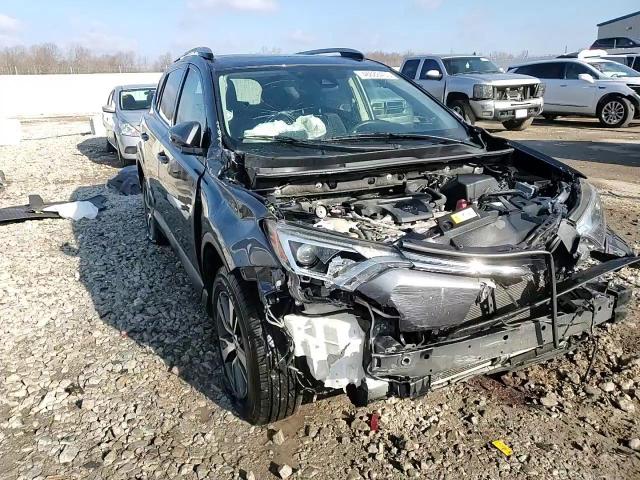 2018 Toyota RAV 4 - Image 15
