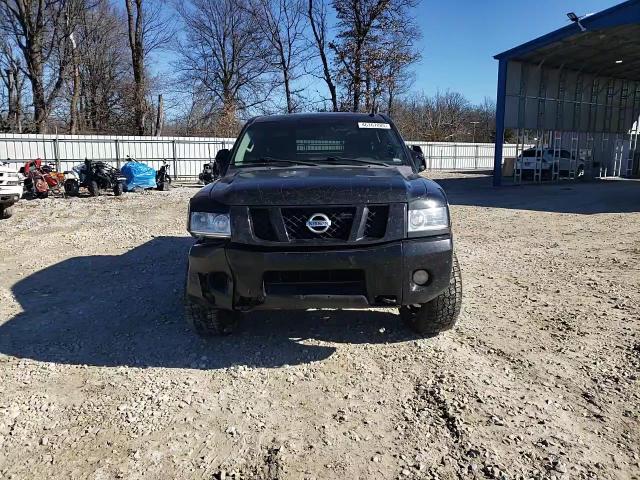 2012 Nissan Titan - Image 11