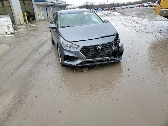 2018 Hyundai Accent - Image 13