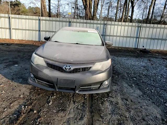 2014 Toyota Camry - Image 13