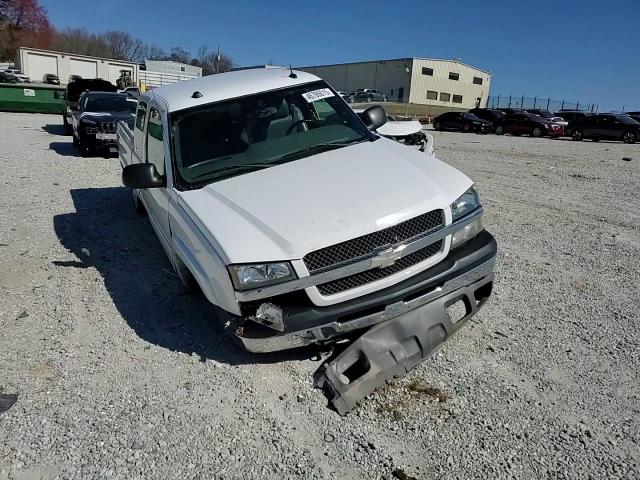 2004 Chevrolet Silverado - Image 10