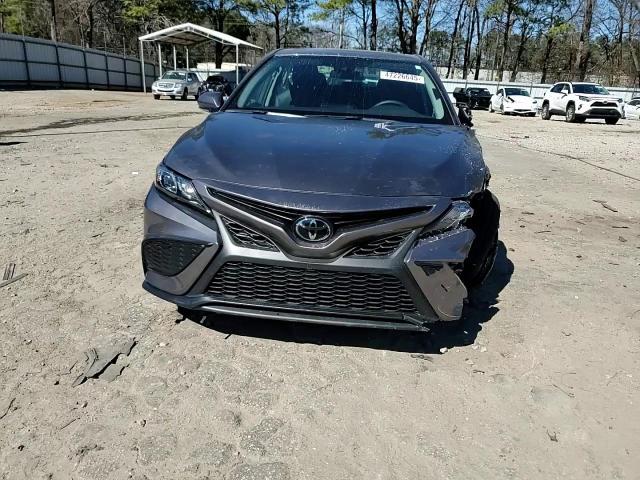 2024 Toyota Camry - Image 13