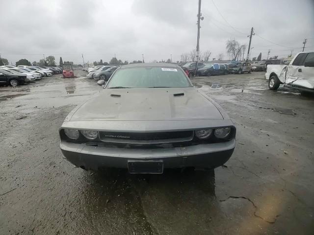 2011 Dodge Challenger - Image 11