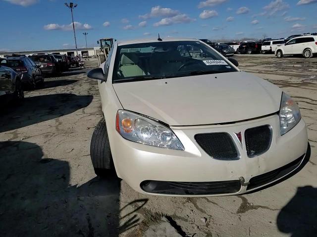 2009 Pontiac G6 - Image 11