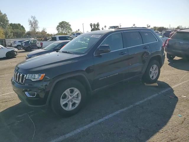 2017 Jeep Grand Cherokee - Image 11