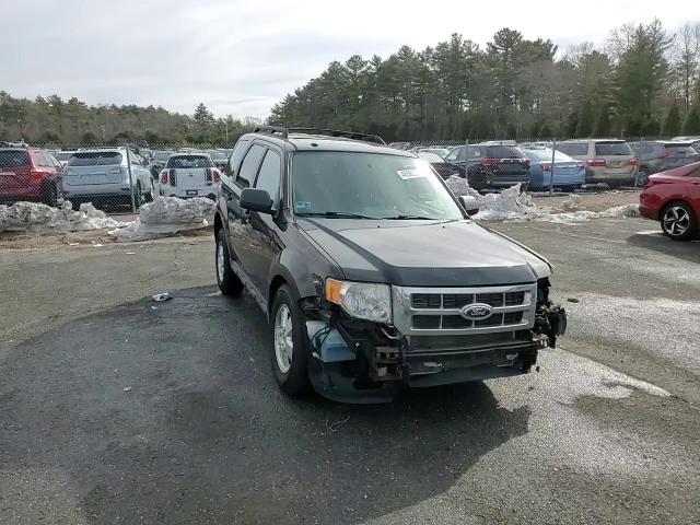 2011 Ford Escape - Image 12