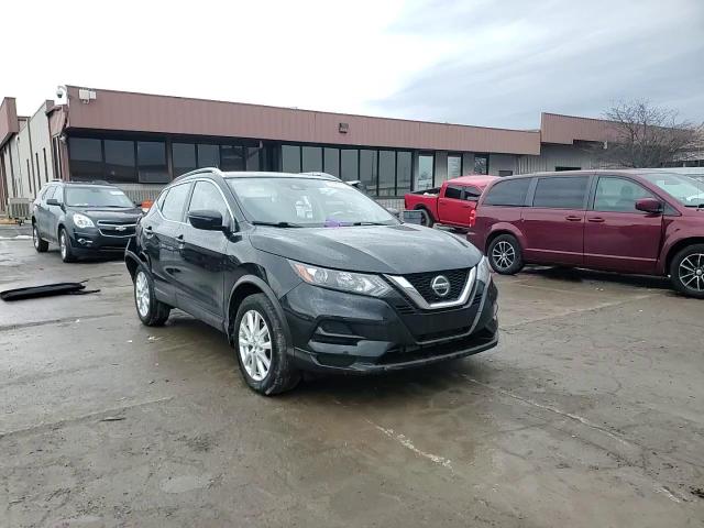 2020 Nissan Rogue - Image 12