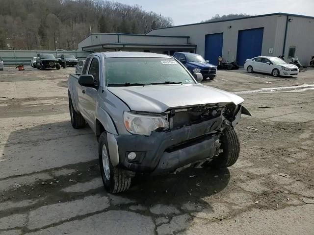 2014 Toyota Tacoma - Image 13