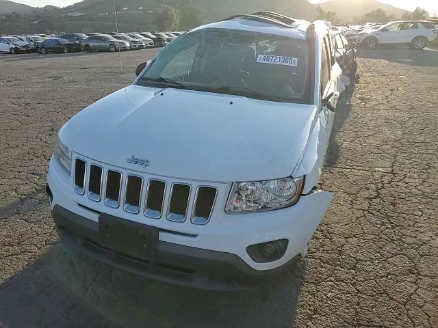 2011 Jeep Compass - Image 11