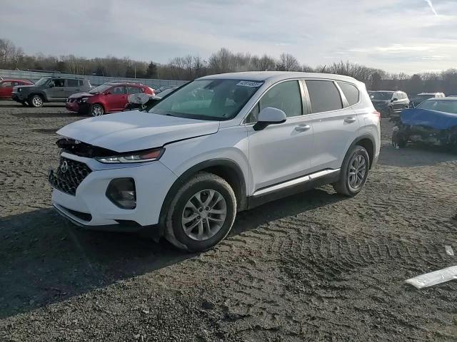 2019 Hyundai Santa Fe - Image 11