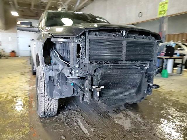 2022 RAM 2500 - Image 12