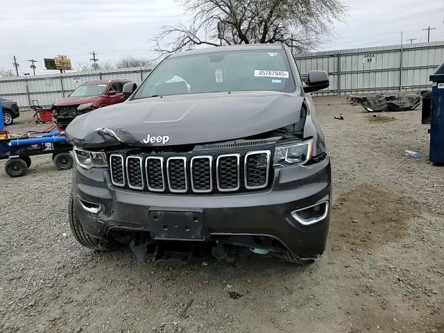2019 Jeep Grand Cherokee - Image 12