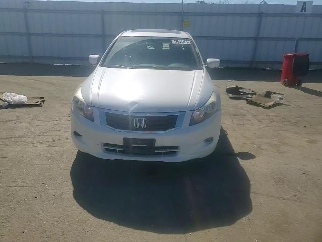 2008 Honda Accord - Image 11