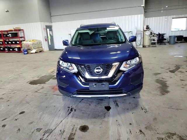 2017 Nissan Rogue - Image 12