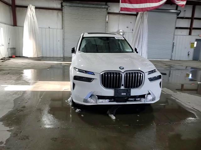 2024 BMW X7 - Image 14
