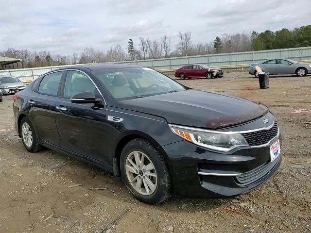 2018 Kia Optima - Image 11
