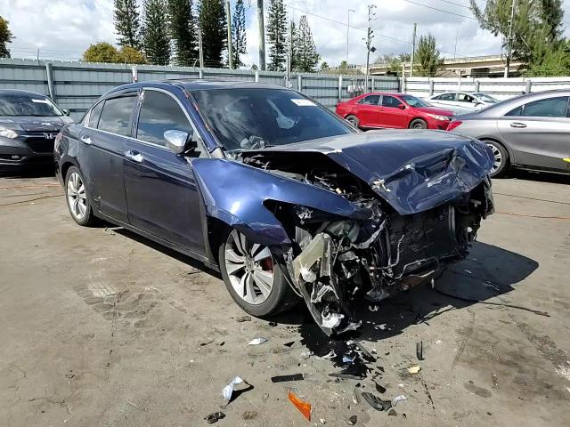 2009 Honda Accord - Image 10
