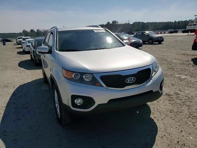 2011 Kia Sorento - Image 12