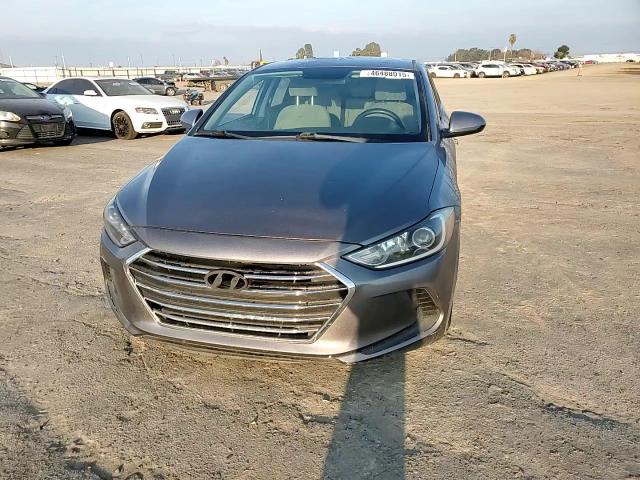 2017 Hyundai Elantra - Image 10