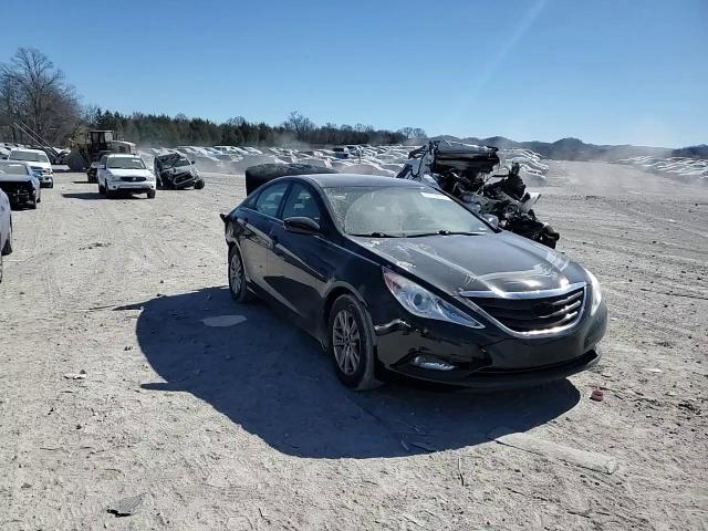 2013 Hyundai Sonata - Image 10
