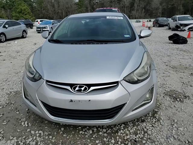 2016 Hyundai Elantra - Image 13