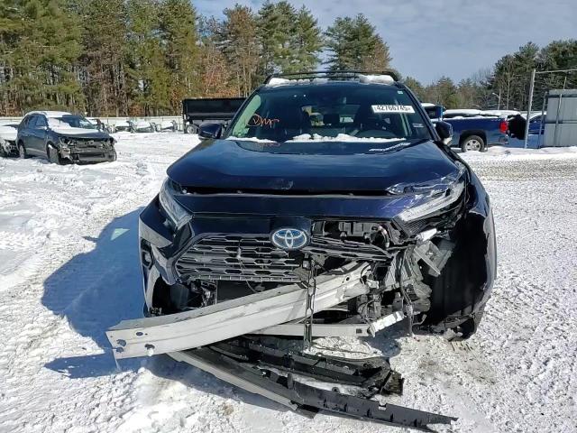 2022 Toyota RAV 4 - Image 12