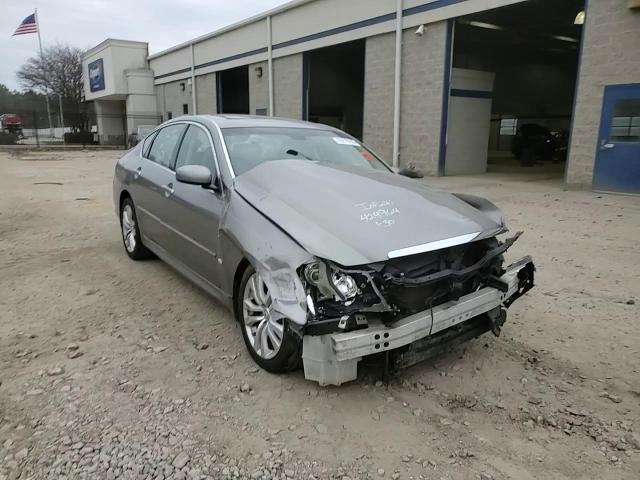 2008 Infiniti M - Image 10