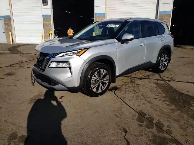 2021 Nissan Rogue - Image 14