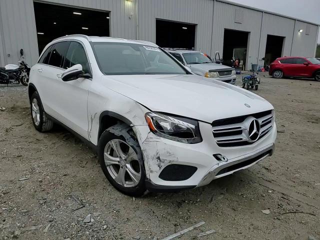 2016 Mercedes-Benz GLC - Image 12