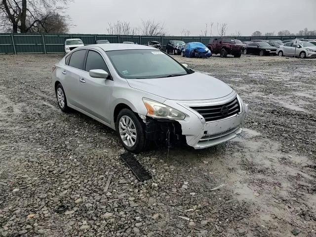 2013 Nissan Altima - Image 10