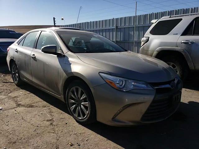 2017 Toyota Camry - Image 11