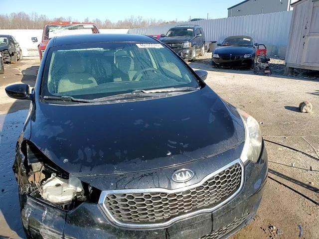 2015 Kia Forte - Image 14