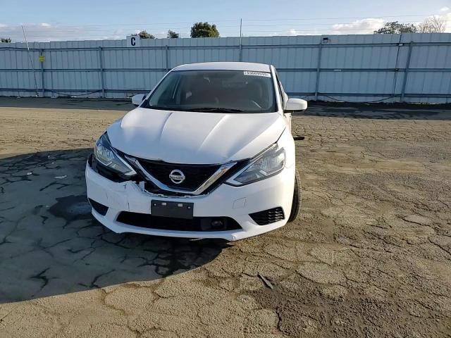 2019 Nissan Sentra - Image 11