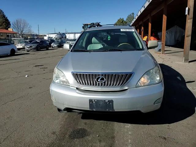 2005 Lexus RX - Image 11