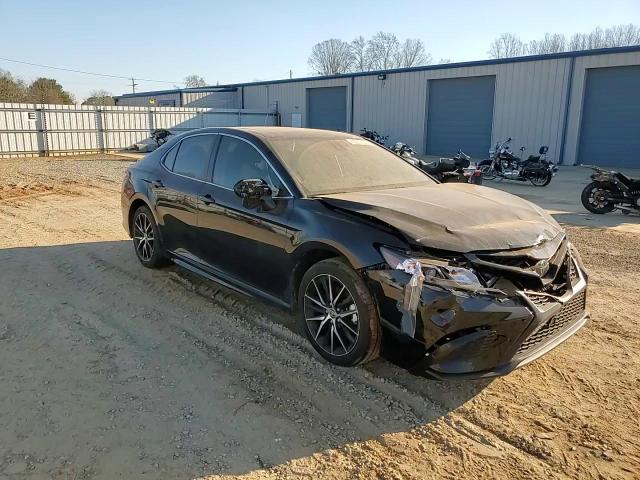 2024 Toyota Camry - Image 10