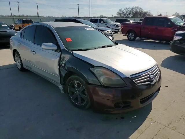 2009 Nissan Altima - Image 11