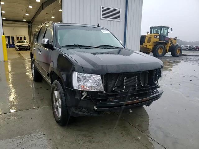 2010 Chevrolet Tahoe - Image 12
