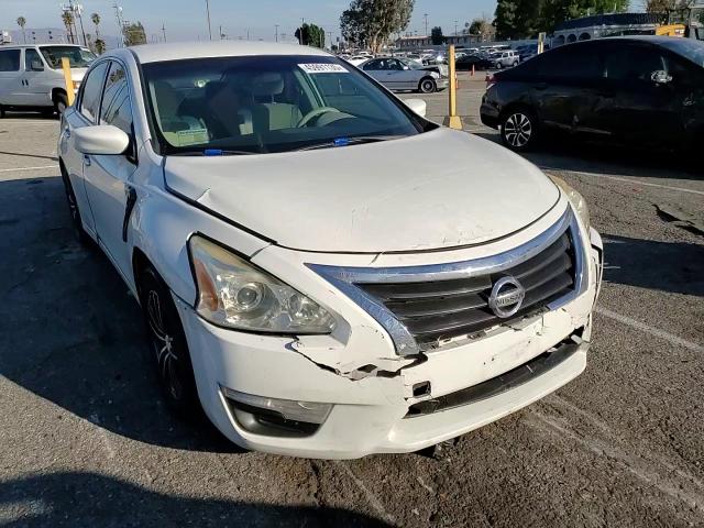 2015 Nissan Altima - Image 11
