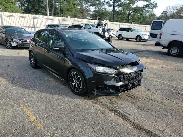 2015 Ford Focus - Image 13