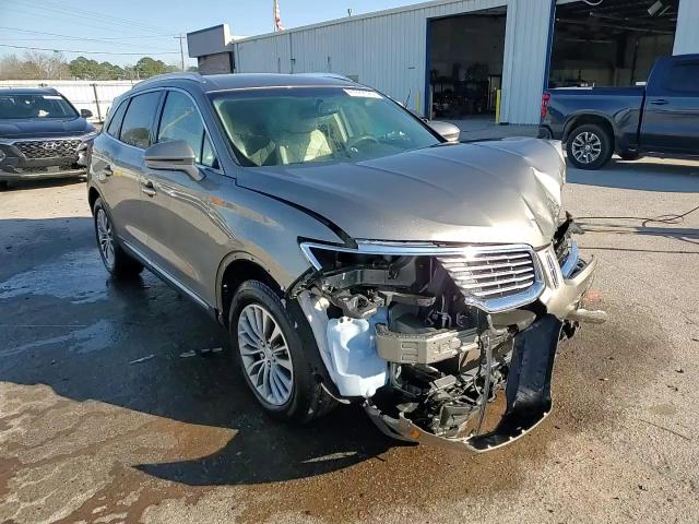2017 Lincoln MKX - Image 15