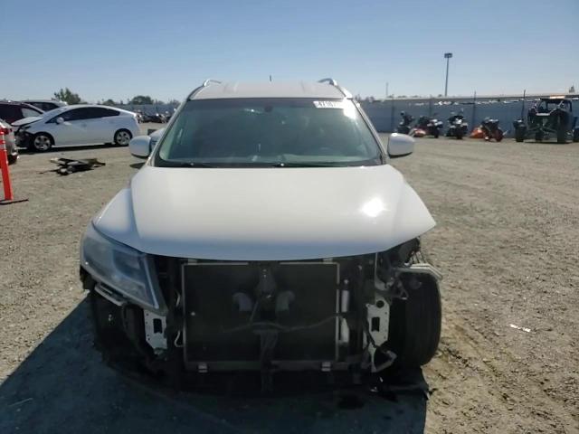 2016 Nissan Pathfinder - Image 11