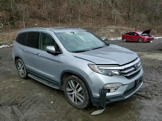 2017 Honda Pilot - Image 12